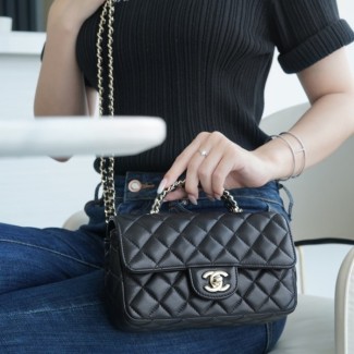 팬더샵 샤넬 큐빅 탑핸들 클래식백 플랩백 미디엄