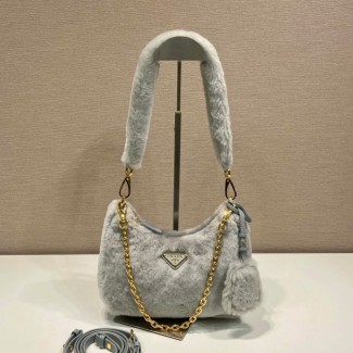 프라다 삼각로고 시어링 미니백 그레이