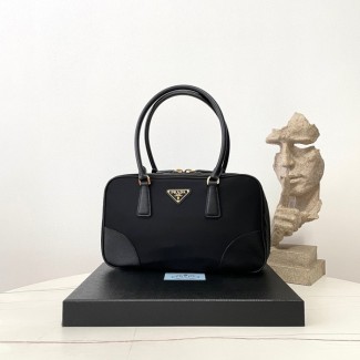 프라다 리에디션 1978 미디엄 리나일론 사피아노 1BB115