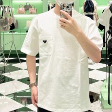 프라다 로고 포켓 반소매 티셔츠