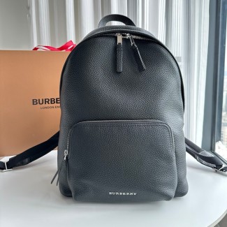 버버리 애비데일 그레인드 레더 백팩